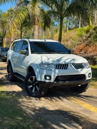 MITSUBISHI-PAJERO DAKAR-2013