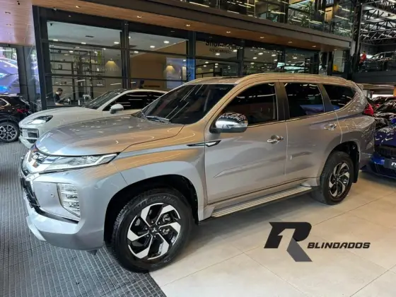 MITSUBISHI PAJERO SPORT 2.4 16V MIVEC TURBO DIESEL HPE-S AWD AUTOMÁTICO MITSUBISHI PAJERO SPORT 2.4 16V MIVEC TURBO DIESEL HPE-S AWD AUTOMÁTICO