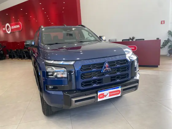 MITSUBISHI TRITON 2.4 BITURBO DIESEL CD KATANA 4X4 AUTOMÁTICO