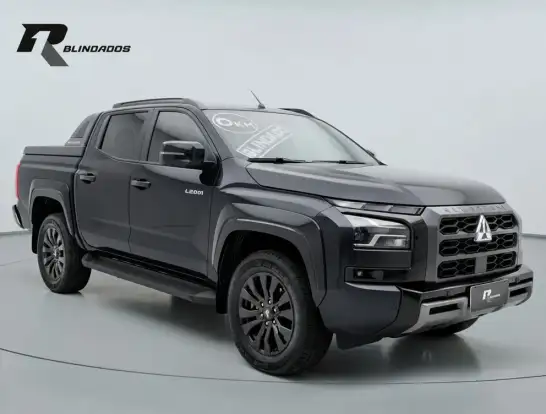MITSUBISHI-TRITON-2026