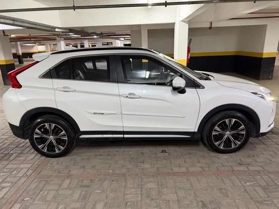 MITSUBISHI-ECLIPSE CROSS-1.5 MIVEC TURBO GASOLINA HPE-S CVT MITSUBISHI-ECLIPSE CROSS-2018
