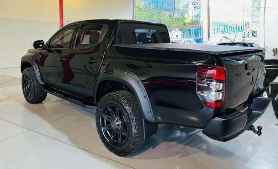 MITSUBISHI-L200 TRITON-2021