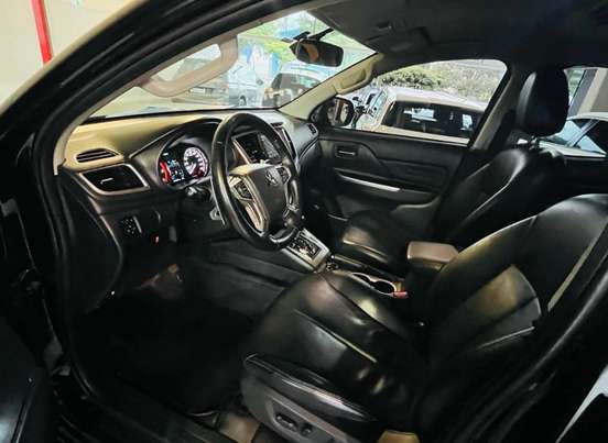 MITSUBISHI-L200 TRITON-2021