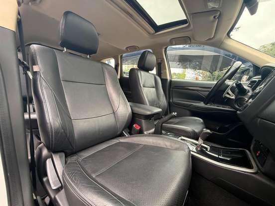 MITSUBISHI-OUTLANDER-2.0 COMFORT 16V GASOLINA 4P AUTOMÁTICO MITSUBISHI-OUTLANDER-2017