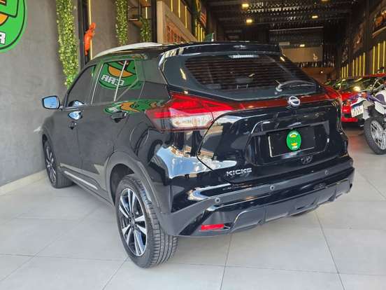 NISSAN-KICKS-2024