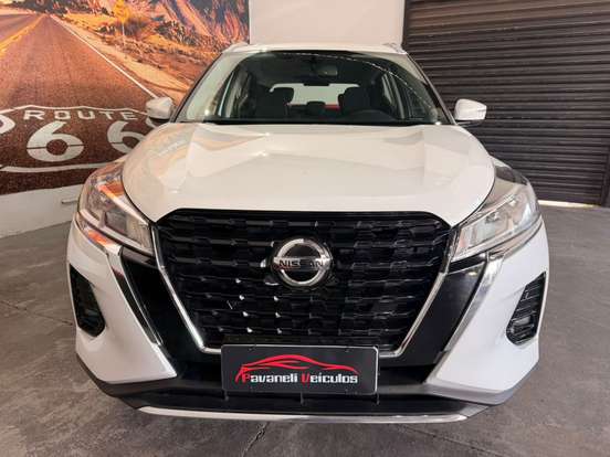 NISSAN-KICKS-2022