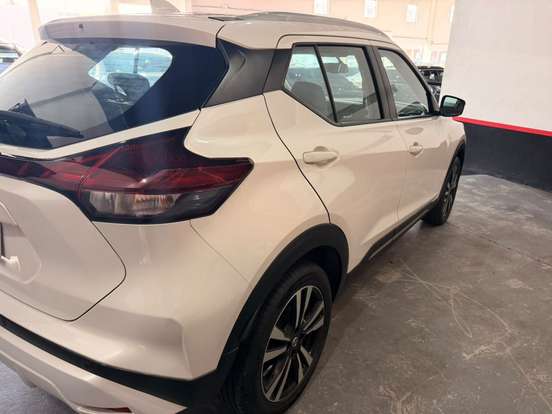 NISSAN-KICKS-2022
