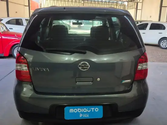 NISSAN-LIVINA-1.8 SL 16V FLEX 4P AUTOMÁTICO NISSAN-LIVINA-2009