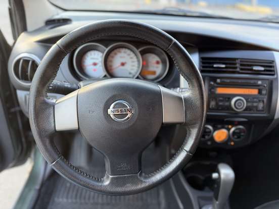 NISSAN-LIVINA-1.8 SL X-GEAR 16V FLEX 4P AUTOMÁTICO NISSAN-LIVINA-2013