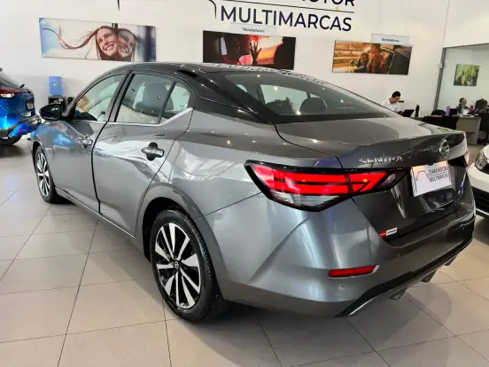 NISSAN-SENTRA-2023