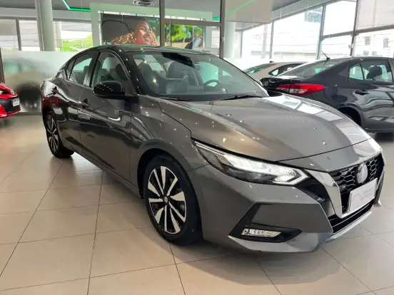 NISSAN-SENTRA-2023