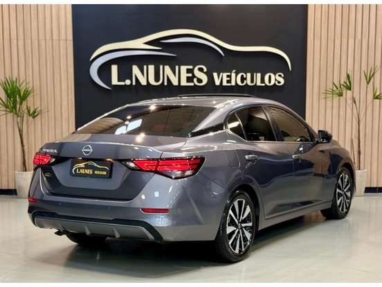 NISSAN-SENTRA-2024