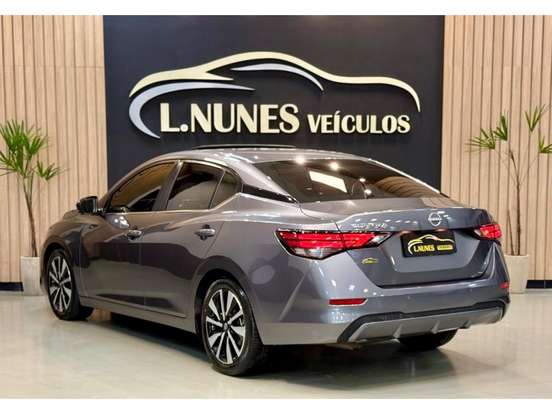 NISSAN-SENTRA-2024