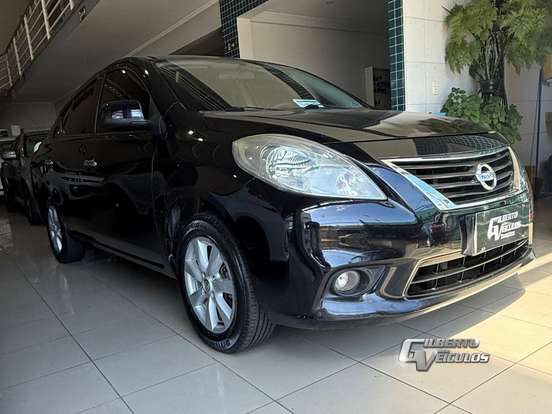 NISSAN-VERSA-2013