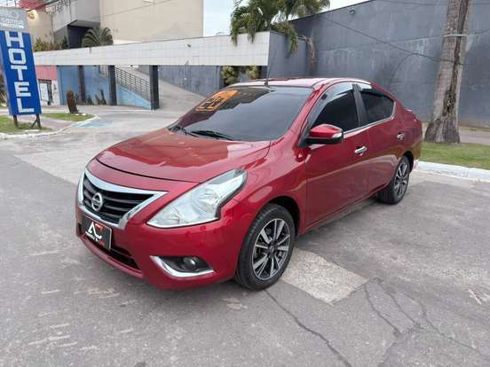NISSAN-VERSA-2019