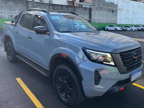 NISSAN FRONTIER 2.3 16V TURBO DIESEL PRO4X CD 4X4 AUTOMÁTICO