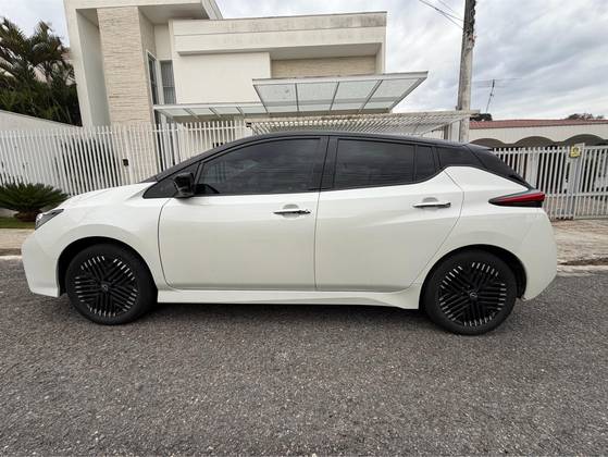 NISSAN LEAF B12P 40 ELÉTRICO