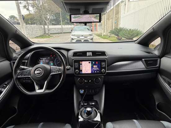 NISSAN-LEAF-2022