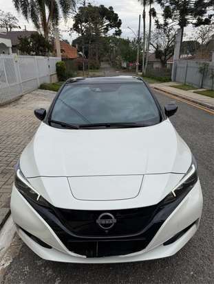 NISSAN-LEAF-2022