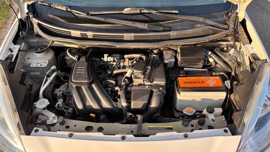 NISSAN-MARCH-2015