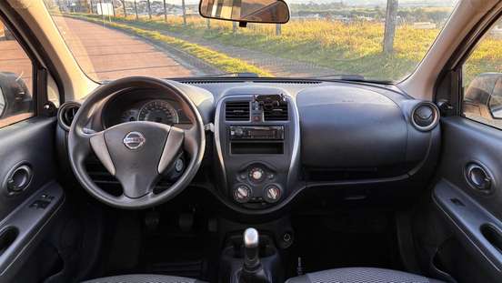NISSAN-MARCH-2015
