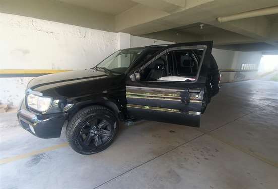 NISSAN-PATHFINDER-2004