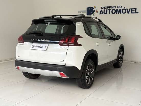 PEUGEOT-2008-2023