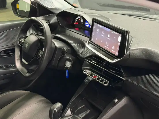 PEUGEOT-208-2023