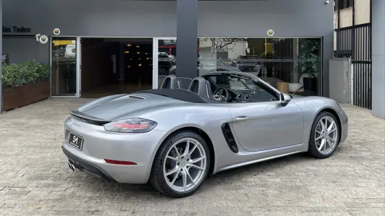 PORSCHE 718 2.0 16V H4 GASOLINA BOXSTER PDK PORSCHE 718 2.0 16V H4 GASOLINA BOXSTER PDK