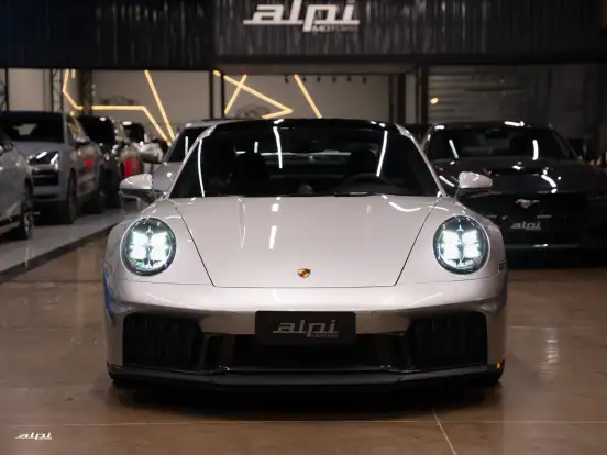 PORSCHE-911-2025