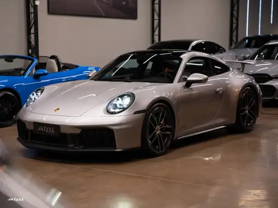 PORSCHE-911-2025