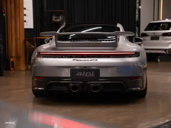 PORSCHE-911-2025
