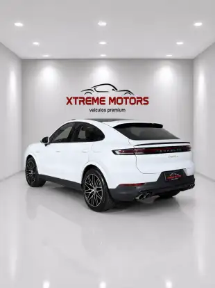 PORSCHE-CAYENNE-2024