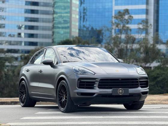 PORSCHE CAYENNE 3.0 V6 E-HYBRID COUPÉ AWD TIPTRONIC S