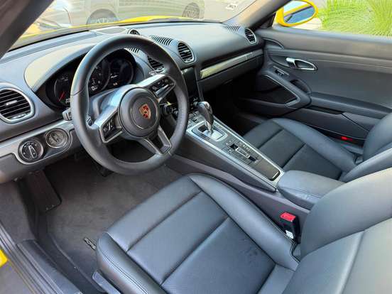 PORSCHE-718-2024