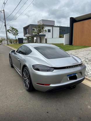 PORSCHE-718-2024