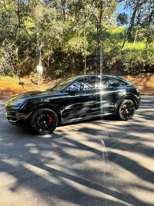 PORSCHE-CAYENNE-2024