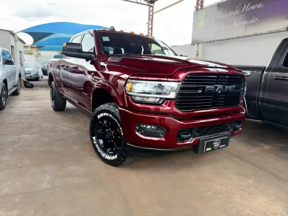 RAM 3500 6.7 I6 TURBO DIESEL LARAMIE NIGHT EDITION CD 4X4 AUTOMÁTICO RAM 3500 6.7 I6 TURBO DIESEL LARAMIE NIGHT EDITION CD 4X4 AUTOMÁTICO