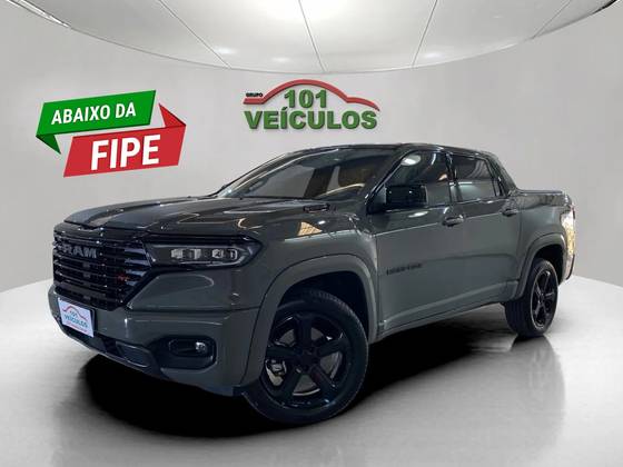 RAM RAMPAGE 2.0 HURRICANE 4 TURBO GASOLINA R/T 4X4 AUTOMÁTICO