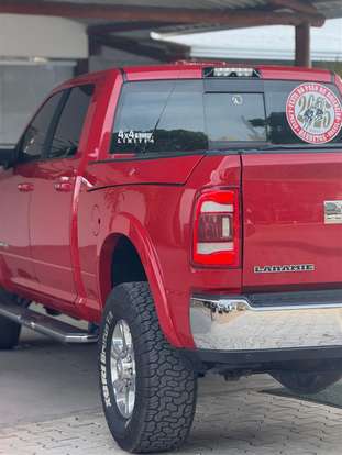RAM-2500-6.7 I6 TURBO DIESEL LARAMIE CD 4X4 AUTOMÁTICO RAM-2500-2021