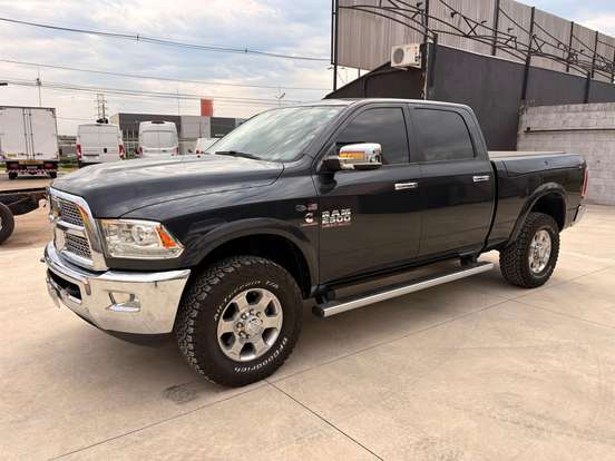 RAM-2500-6.7 LARAMIE 4X4 CD I6 TURBO DIESEL 4P AUTOMÁTICO RAM-2500-2016
