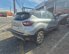 RENAULT CAPTUR 1.6 16V SCE FLEX INTENSE X-TRONIC RENAULT CAPTUR 1.6 16V SCE FLEX INTENSE X-TRONIC