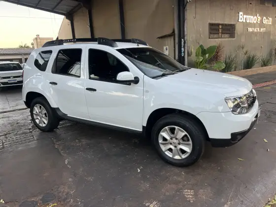 RENAULT DUSTER 1.6 16V SCE FLEX EXPRESSION X-TRONIC RENAULT DUSTER 1.6 16V SCE FLEX EXPRESSION X-TRONIC