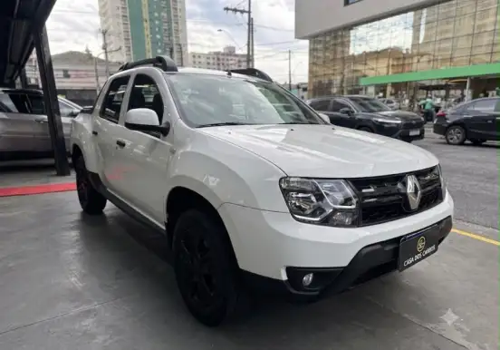 RENAULT-DUSTER OROCH-2019