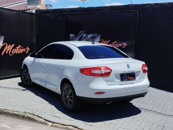 RENAULT-FLUENCE-2.0 PRIVILÉGE 16V FLEX 4P AUTOMÁTICO RENAULT-FLUENCE-2015