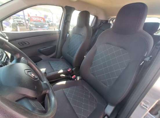 RENAULT-KWID-1.0 12V SCE FLEX ZEN MANUAL RENAULT-KWID-2024