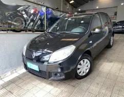 RENAULT SANDERO 1.0 EXPRESSION 16V FLEX 4P MANUAL RENAULT SANDERO 1.0 EXPRESSION 16V FLEX 4P MANUAL