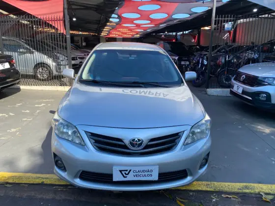 TOYOTA COROLLA 1.8 GLI 16V FLEX 4P AUTOMÁTICO