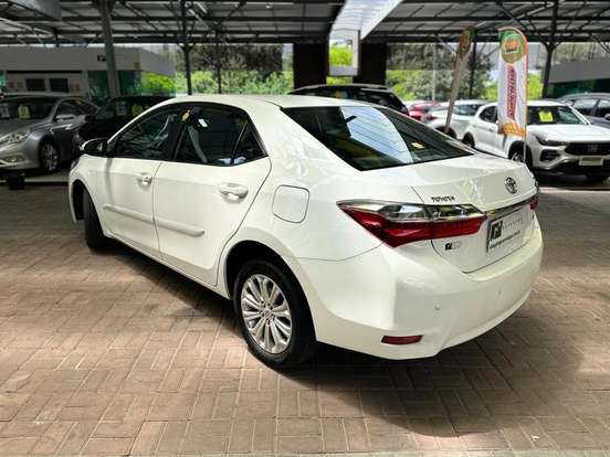 TOYOTA-COROLLA-1.8 GLI 16V FLEX 4P AUTOMÁTICO TOYOTA-COROLLA-2017