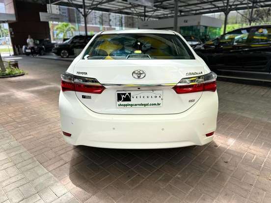 TOYOTA-COROLLA-2017